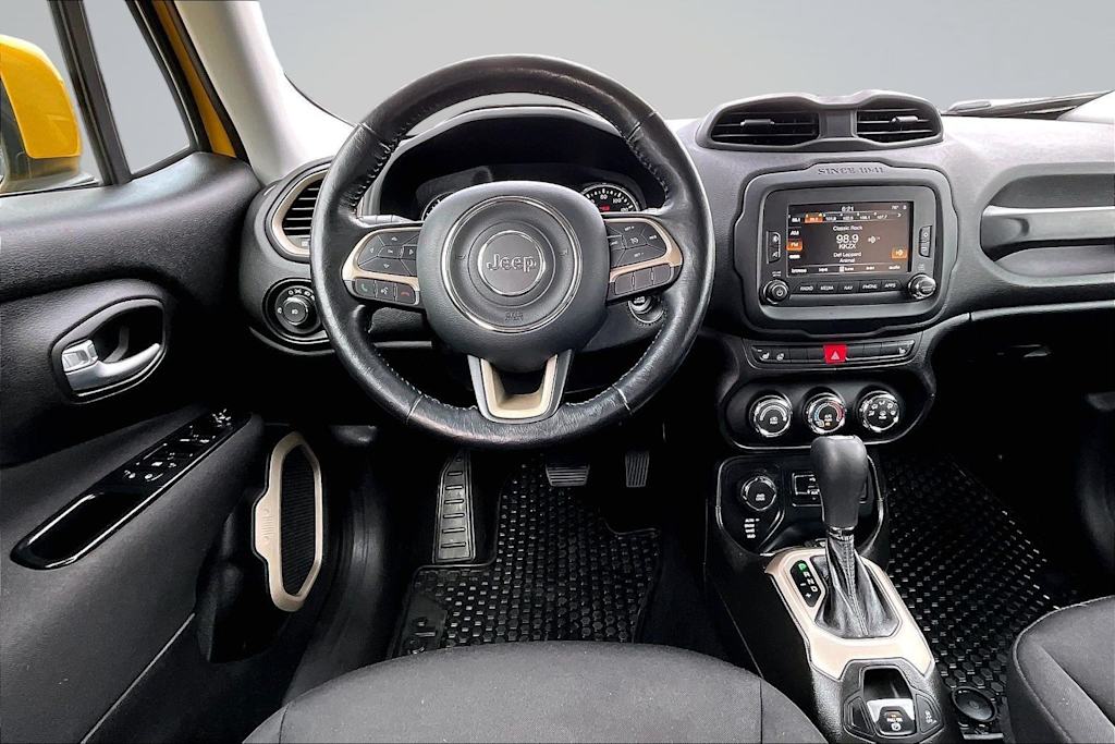 Thumbnail: 2017 Jeep Renegade - 14