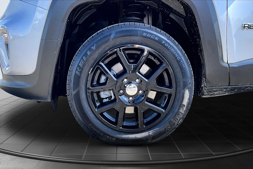 Thumbnail: 2021 Jeep Renegade - 8