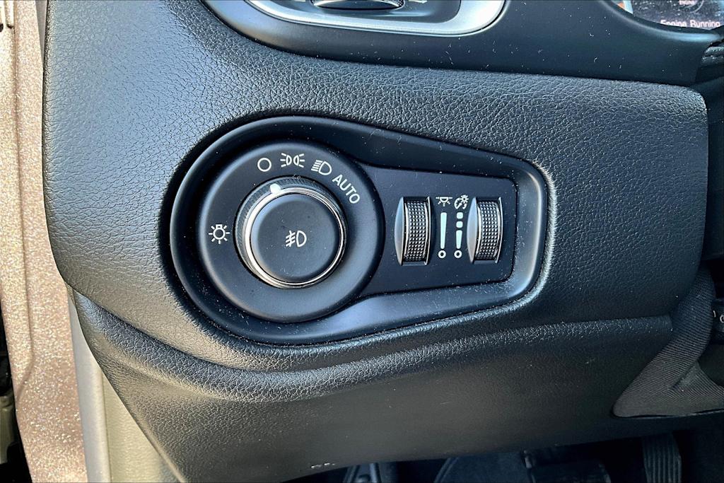 2021 Jeep Renegade Latitude 33