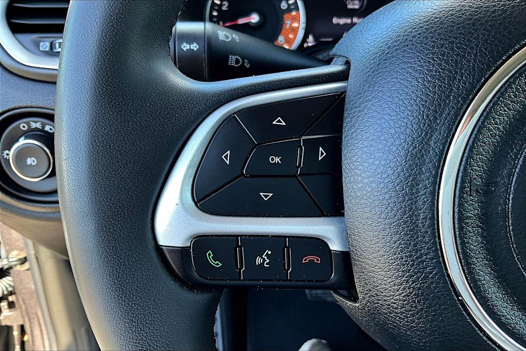 2021 Jeep Renegade Latitude 22
