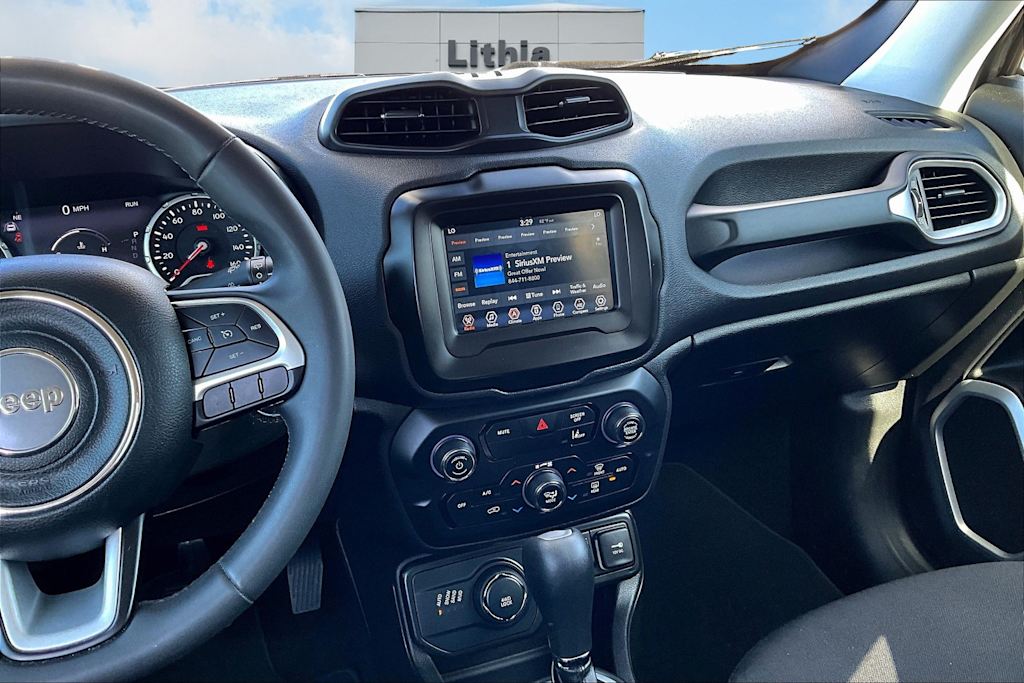 2021 Jeep Renegade Latitude 11