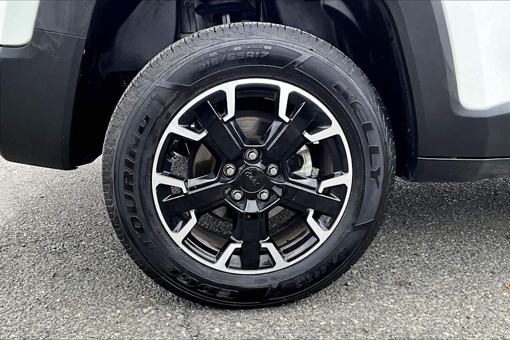 Thumbnail: 2023 Jeep Renegade - 34