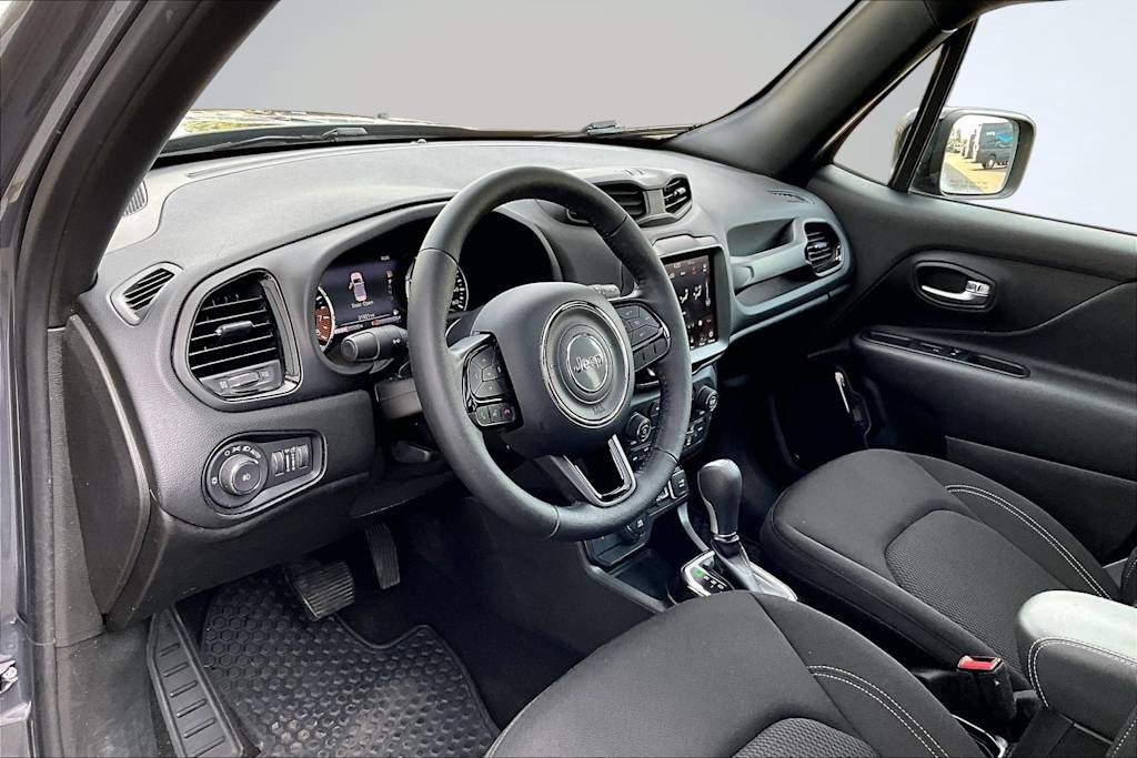 Thumbnail: 2022 Jeep Renegade - 2