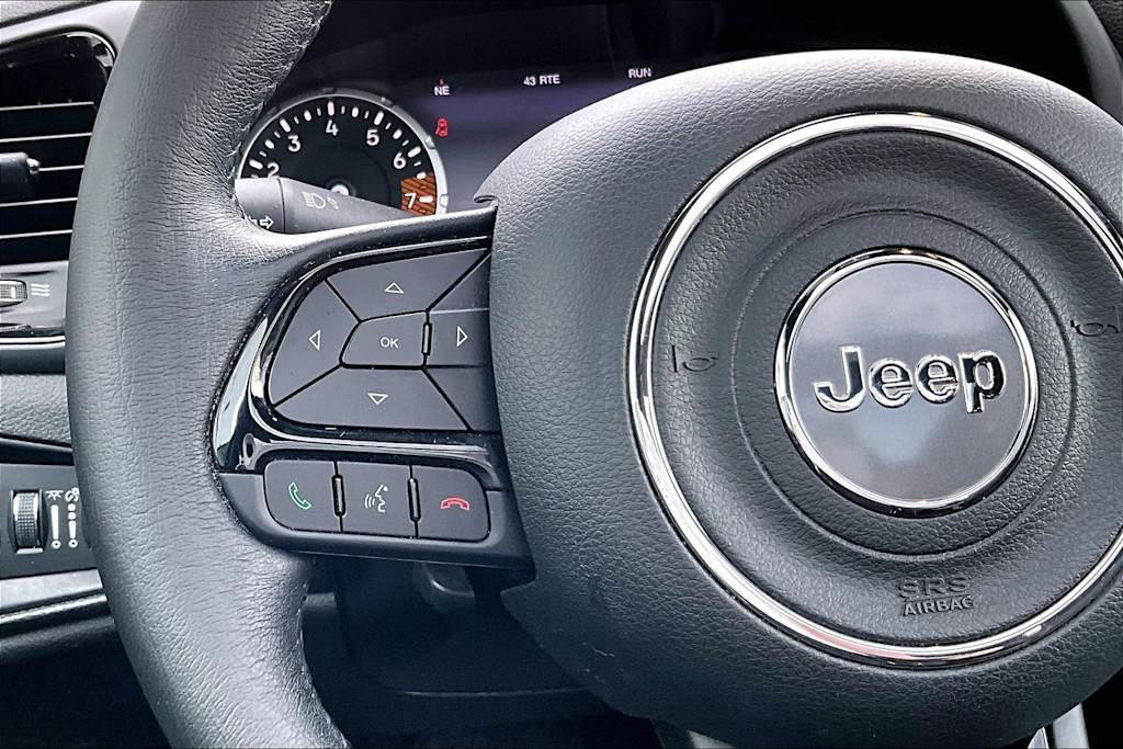 Thumbnail: 2022 Jeep Renegade - 26