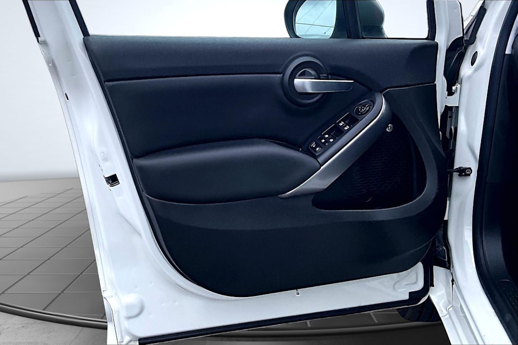 Thumbnail: 2022 Fiat 500X - 28