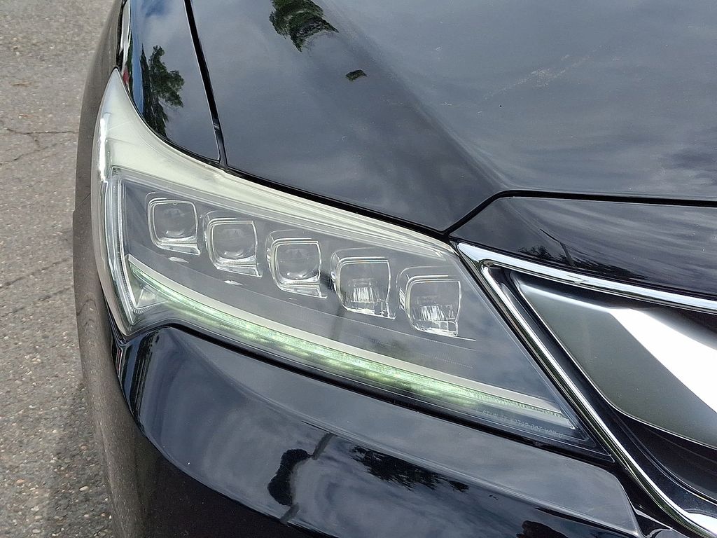 Thumbnail: 2018 Acura ILX - 27