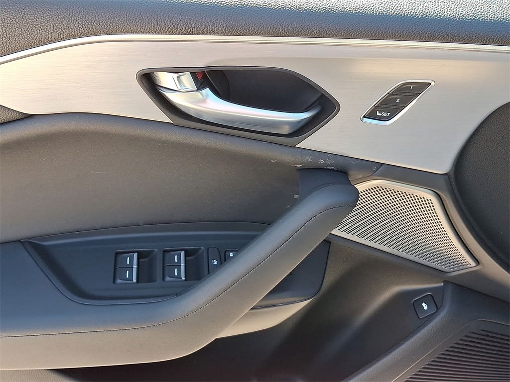 Thumbnail: 2022 Acura TLX - 15