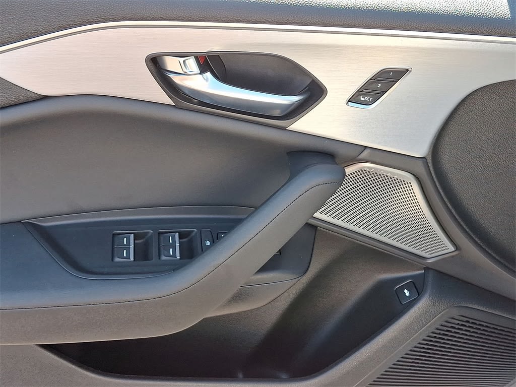 Thumbnail: 2023 Acura TLX - 18