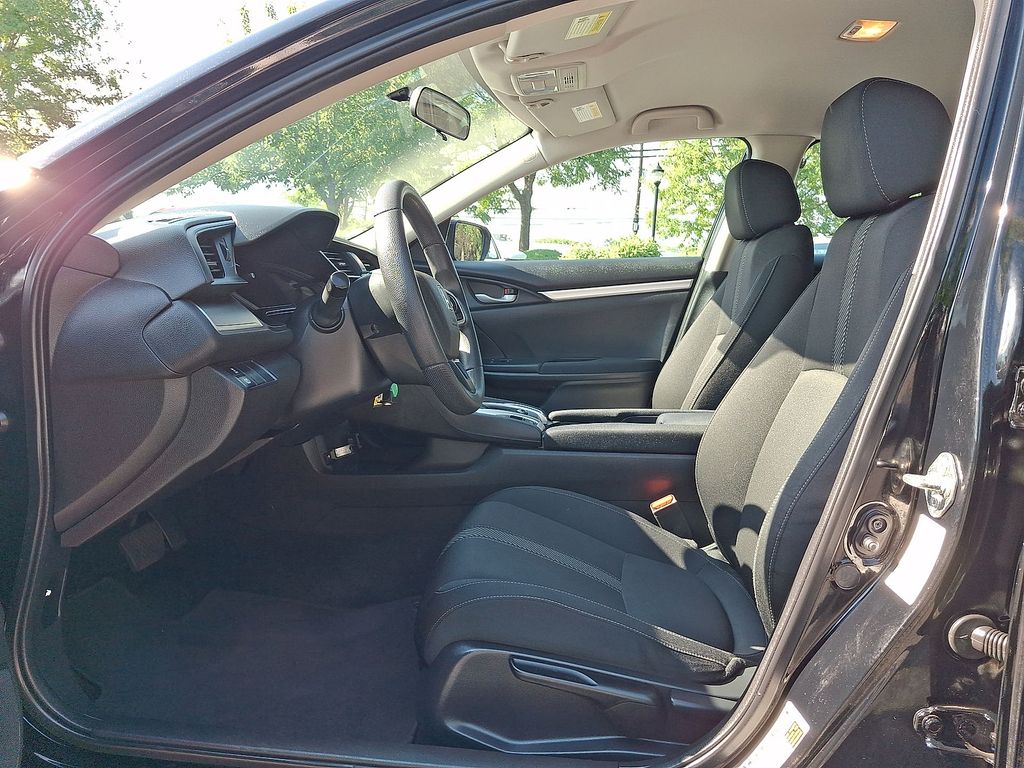 Thumbnail: 2016 Honda Civic - 8