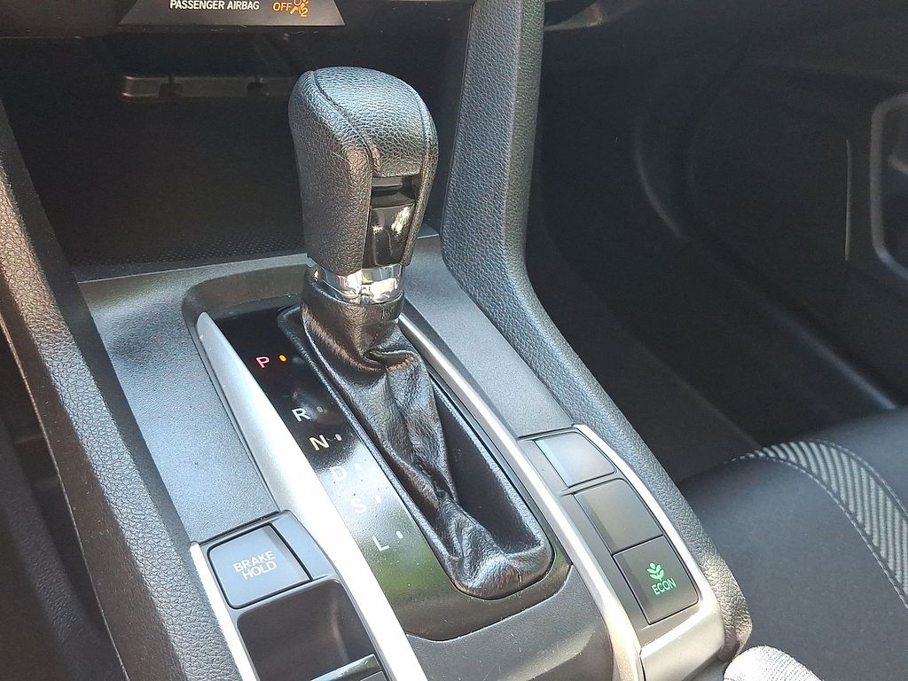 Thumbnail: 2016 Honda Civic - 11
