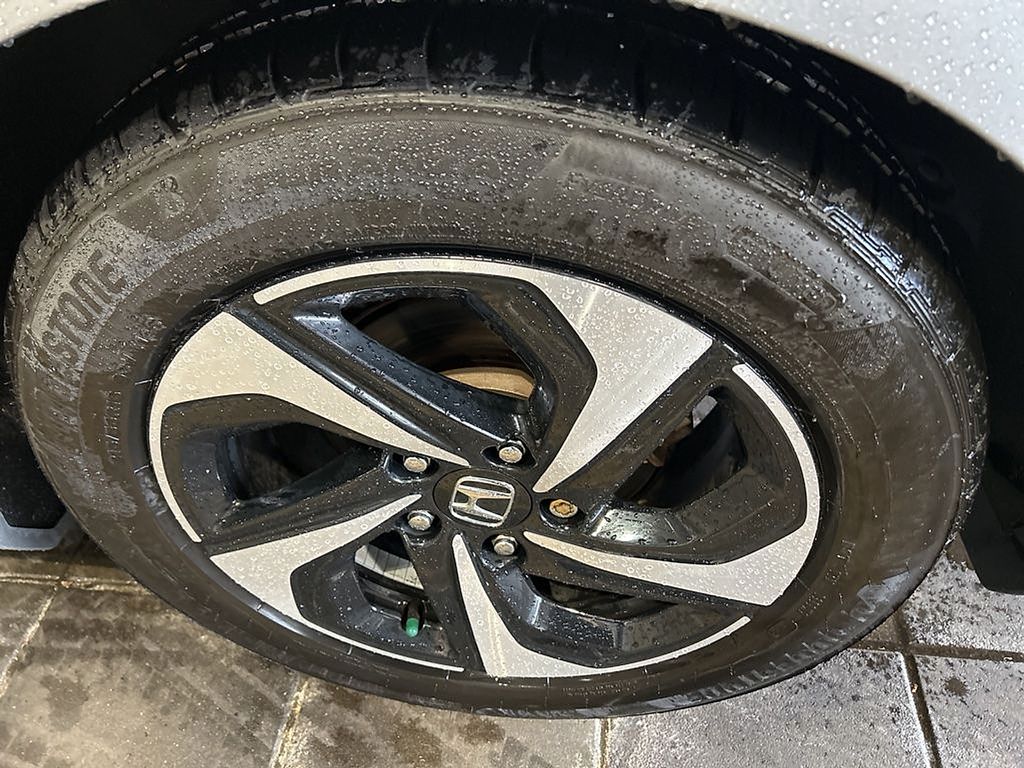 Thumbnail: 2022 Honda Insight - 6