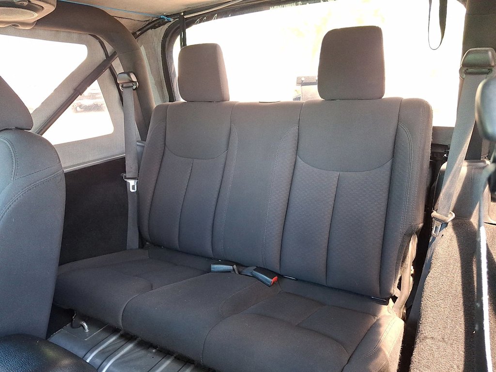 2014 Jeep Wrangler Sport 10