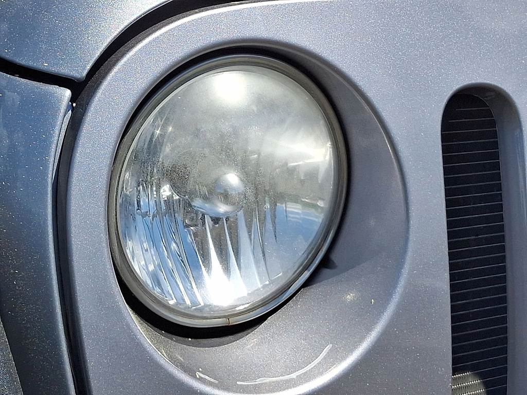 2014 Jeep Wrangler Sport 26