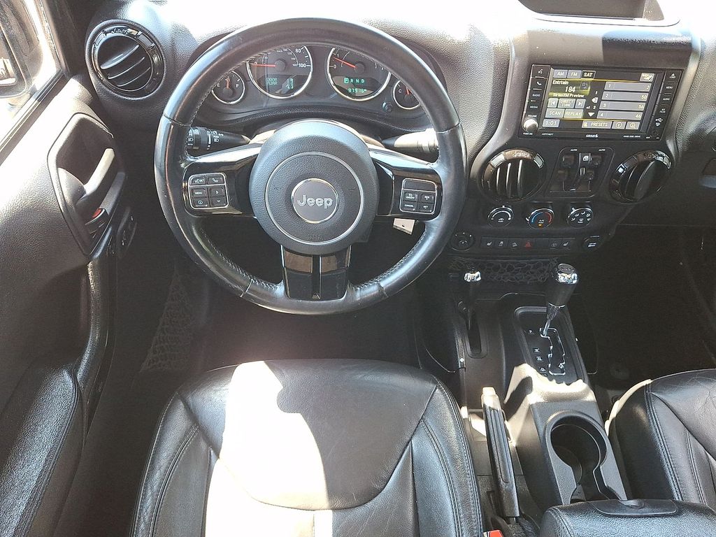 Thumbnail: 2015 Jeep Wrangler - 2