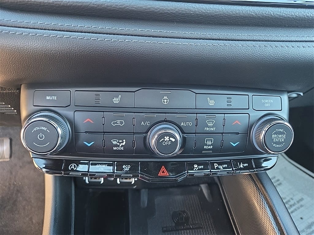 Thumbnail: 2022 Dodge Durango - 21