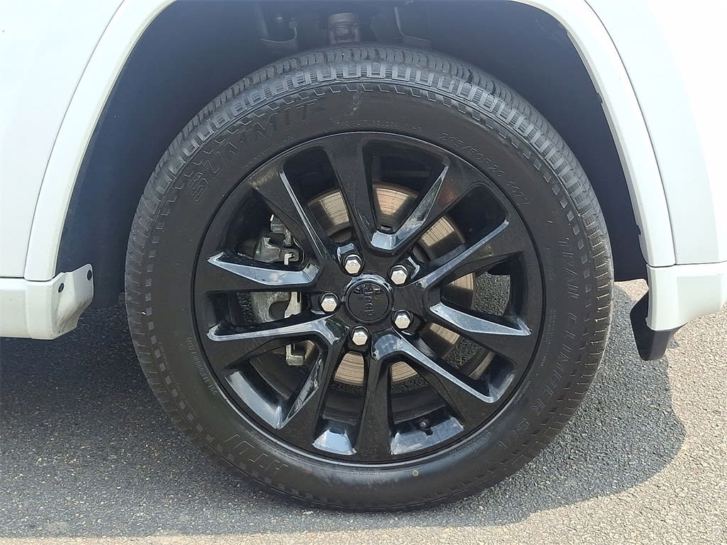 2022 Jeep Grand Cherokee Laredo 7
