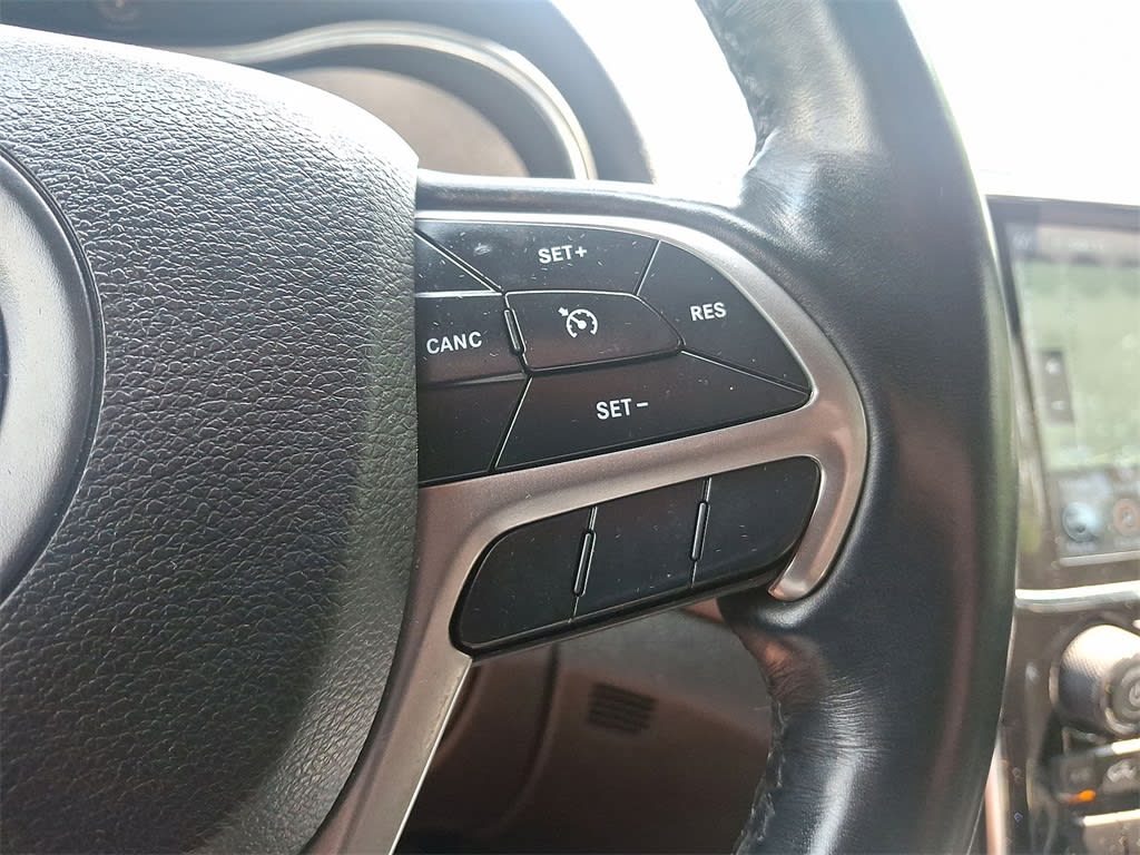 2022 Jeep Grand Cherokee Laredo 21