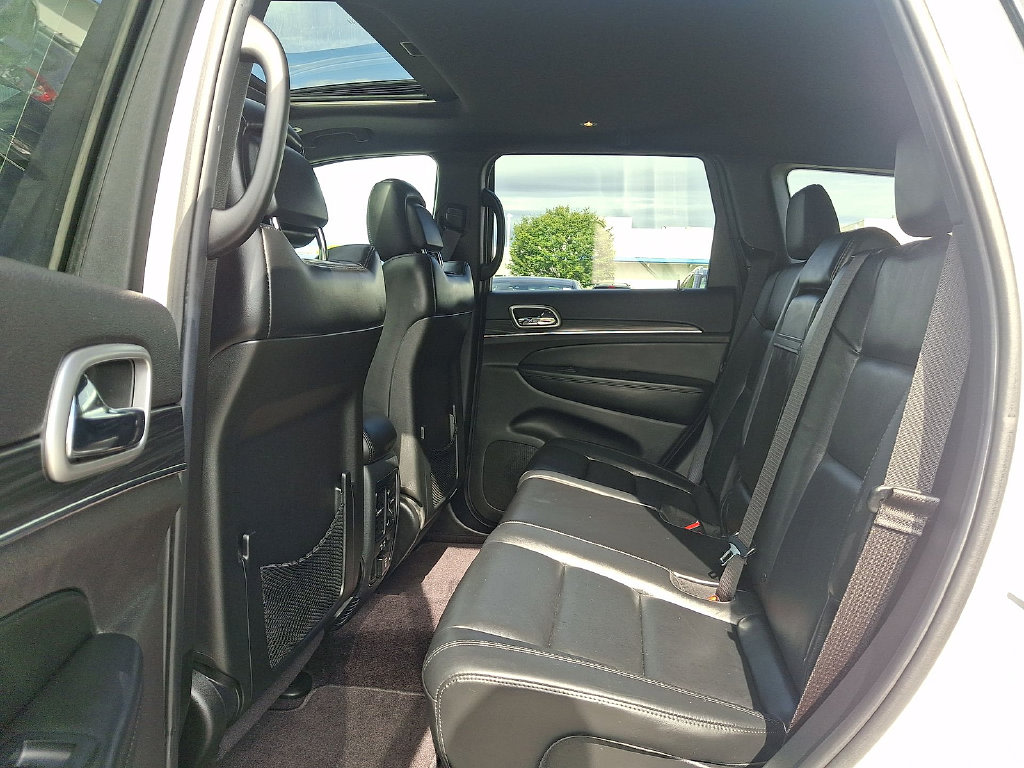 Thumbnail: 2019 Jeep Grand Cherokee - 9