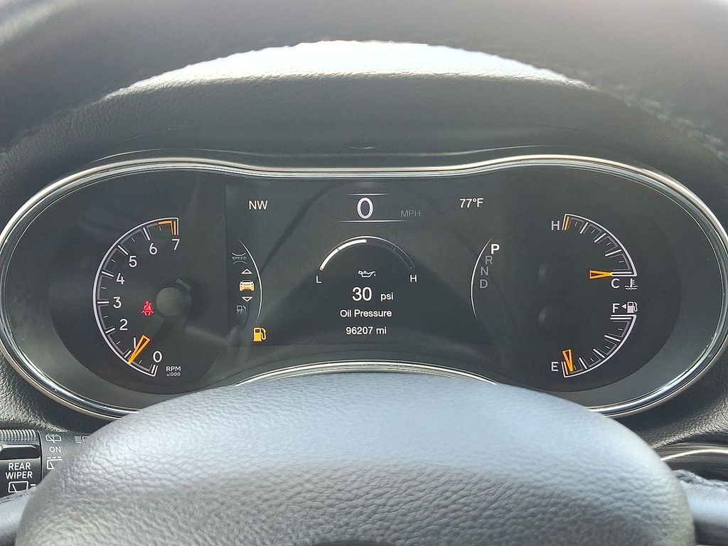 Thumbnail: 2019 Jeep Grand Cherokee - 12
