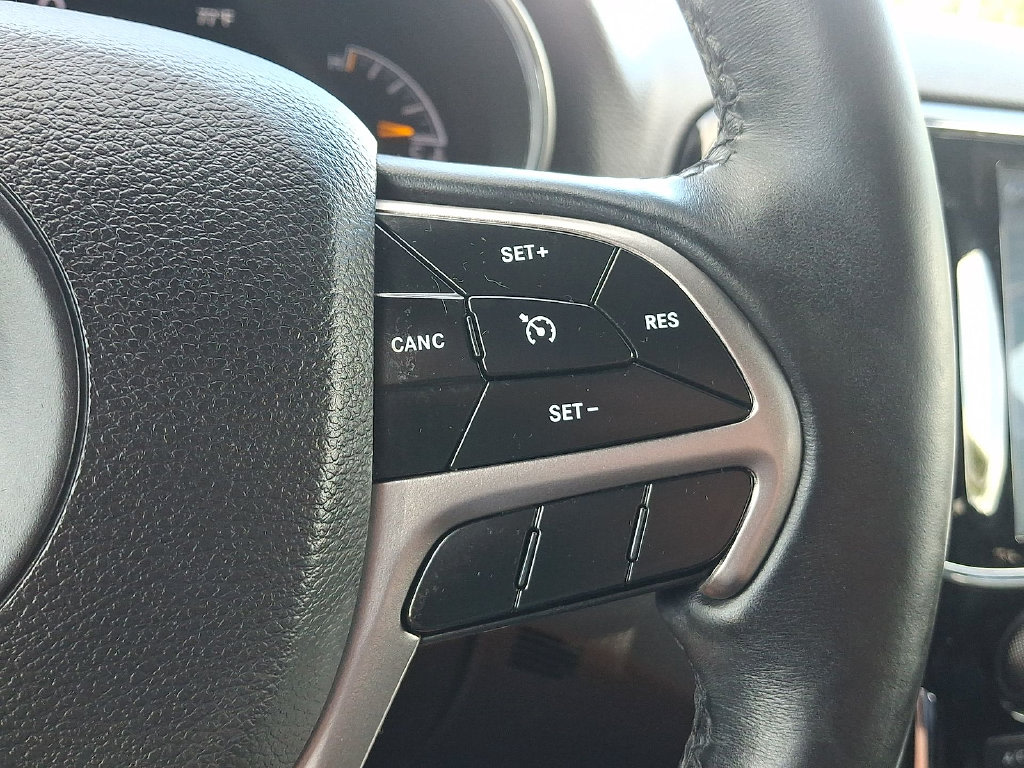 Thumbnail: 2019 Jeep Grand Cherokee - 21