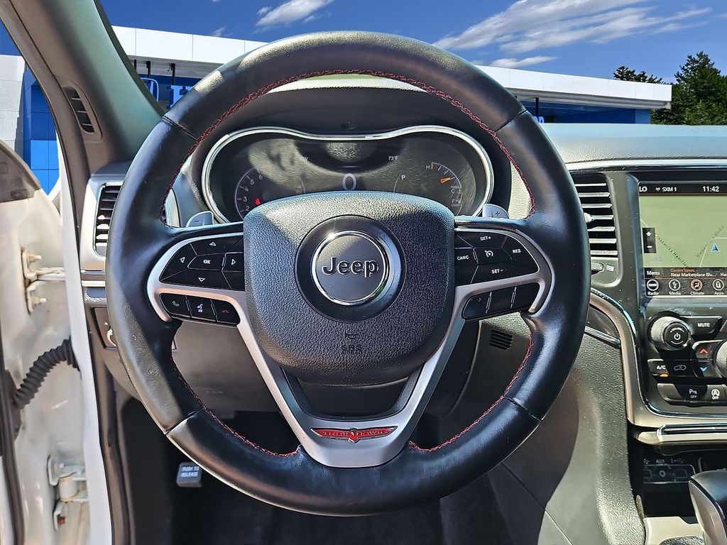 Thumbnail: 2018 Jeep Grand Cherokee - 13