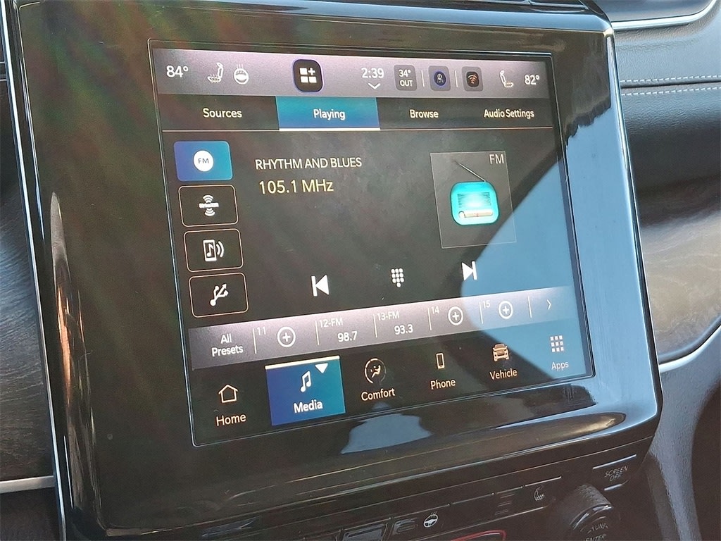 Thumbnail: 2022 Jeep Grand Cherokee L - 17