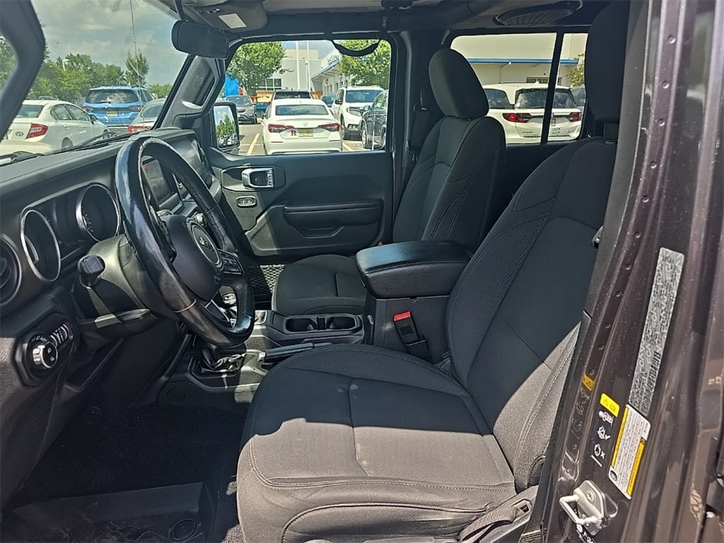 Thumbnail: 2021 Jeep Gladiator - 6