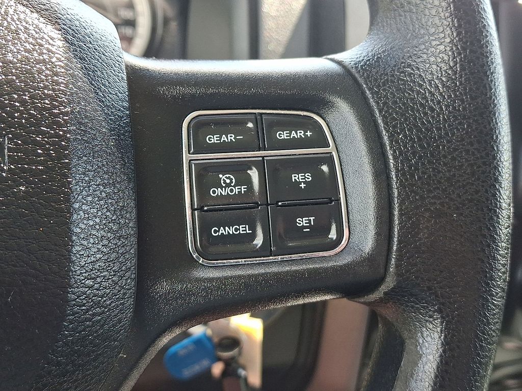 Thumbnail: 2017 RAM 1500 - 23
