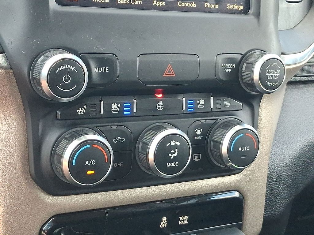 Thumbnail: 2019 RAM 1500 - 22