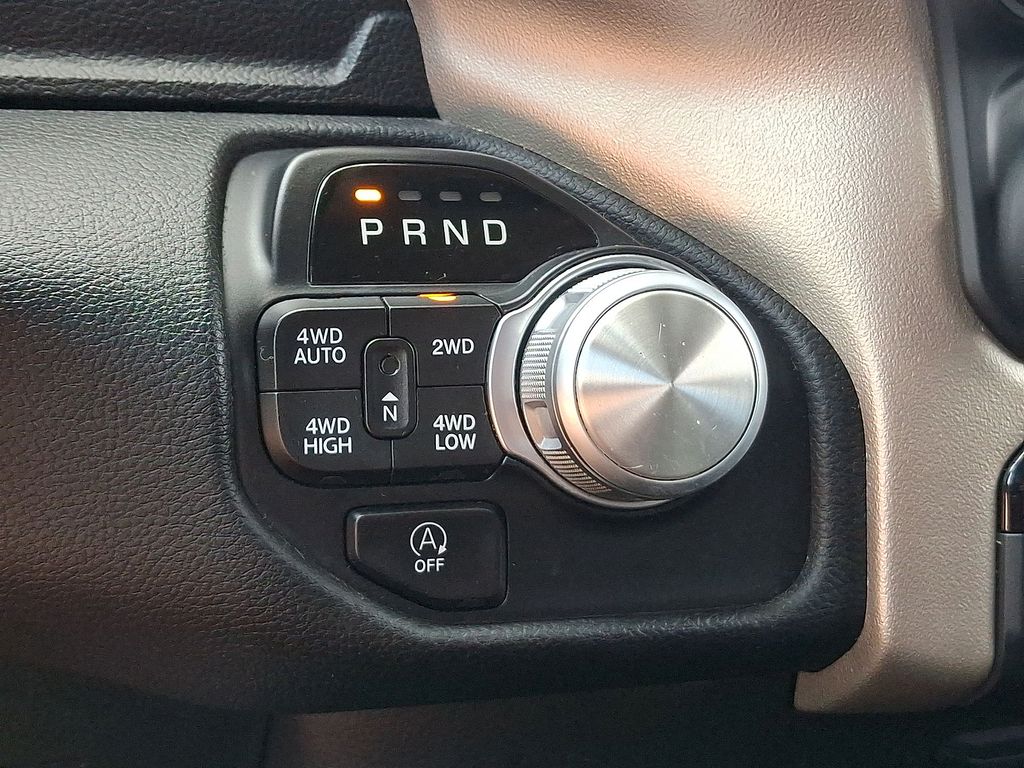 Thumbnail: 2019 RAM 1500 - 17