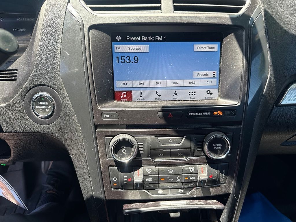 Thumbnail: 2018 Ford Explorer - 20