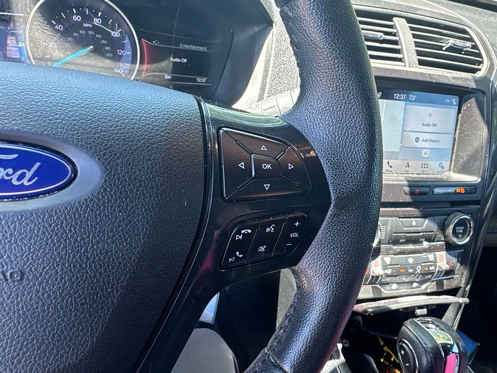 Thumbnail: 2018 Ford Explorer - 17