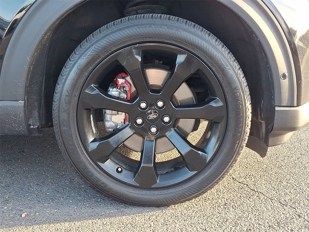 Thumbnail: 2020 Ford Explorer - 7