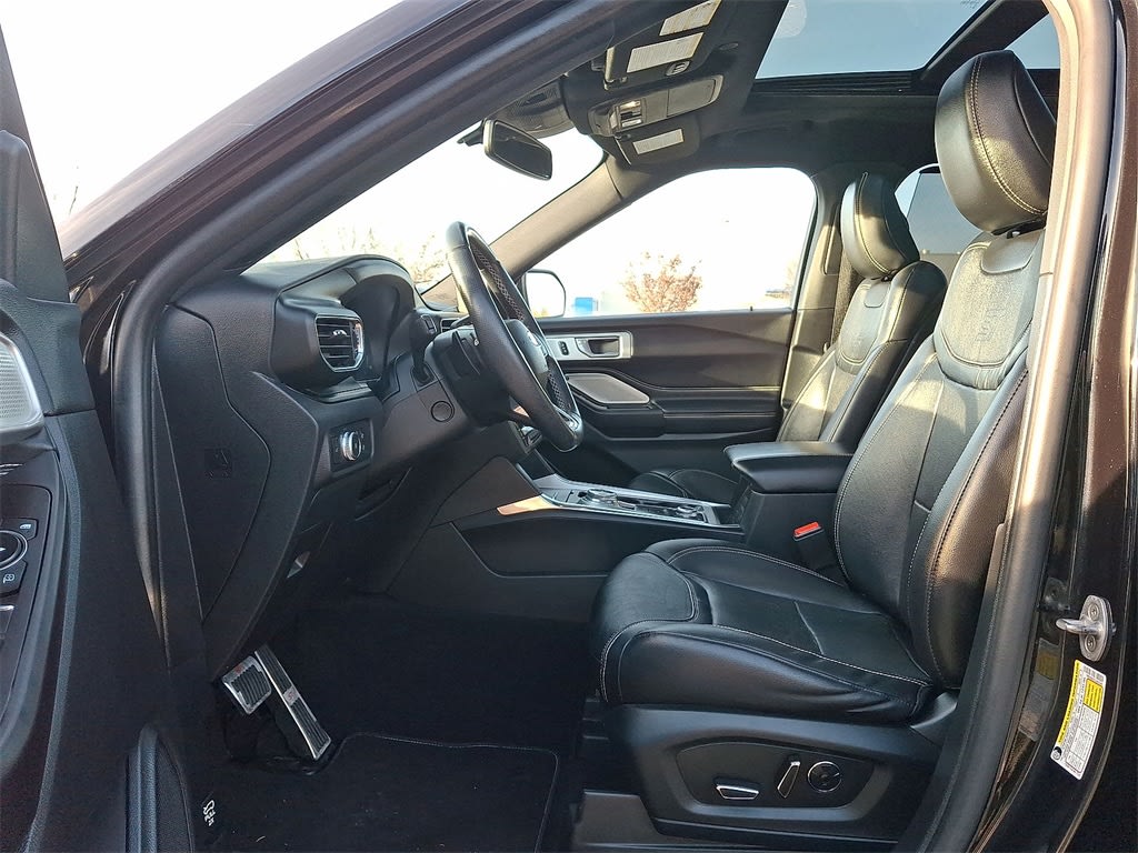 Thumbnail: 2020 Ford Explorer - 9