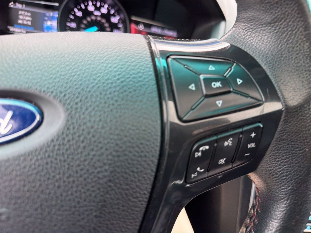 Thumbnail: 2016 Ford Explorer - 22