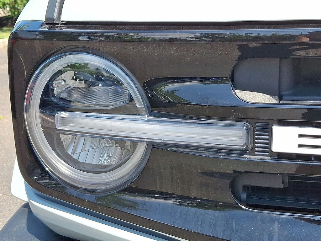Thumbnail: 2023 Ford Bronco - 27