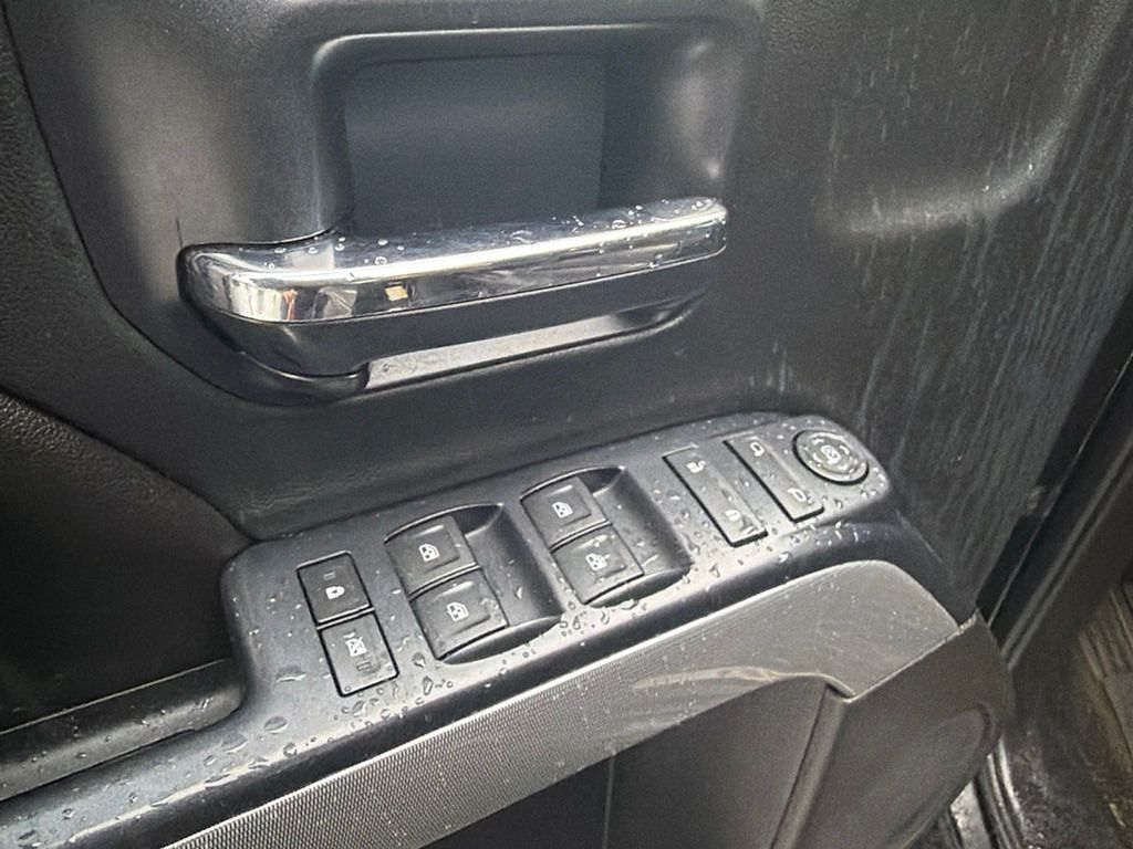 Thumbnail: 2015 Chevrolet Silverado 1500 - 15