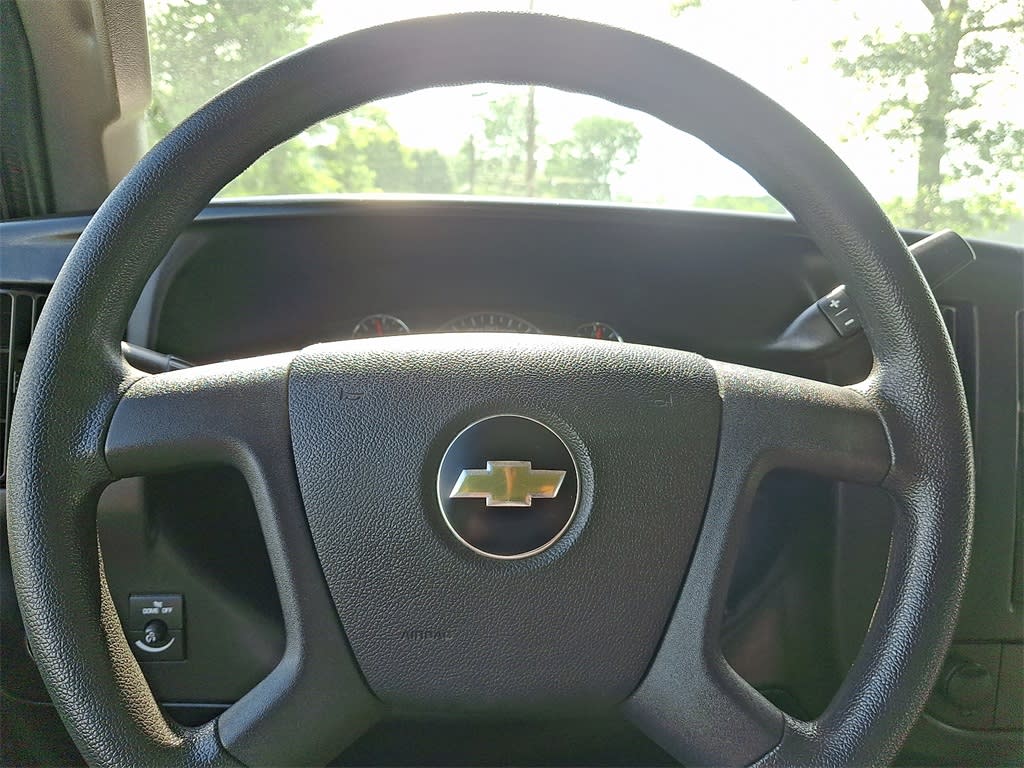 Thumbnail: 2018 Chevrolet Express - 13