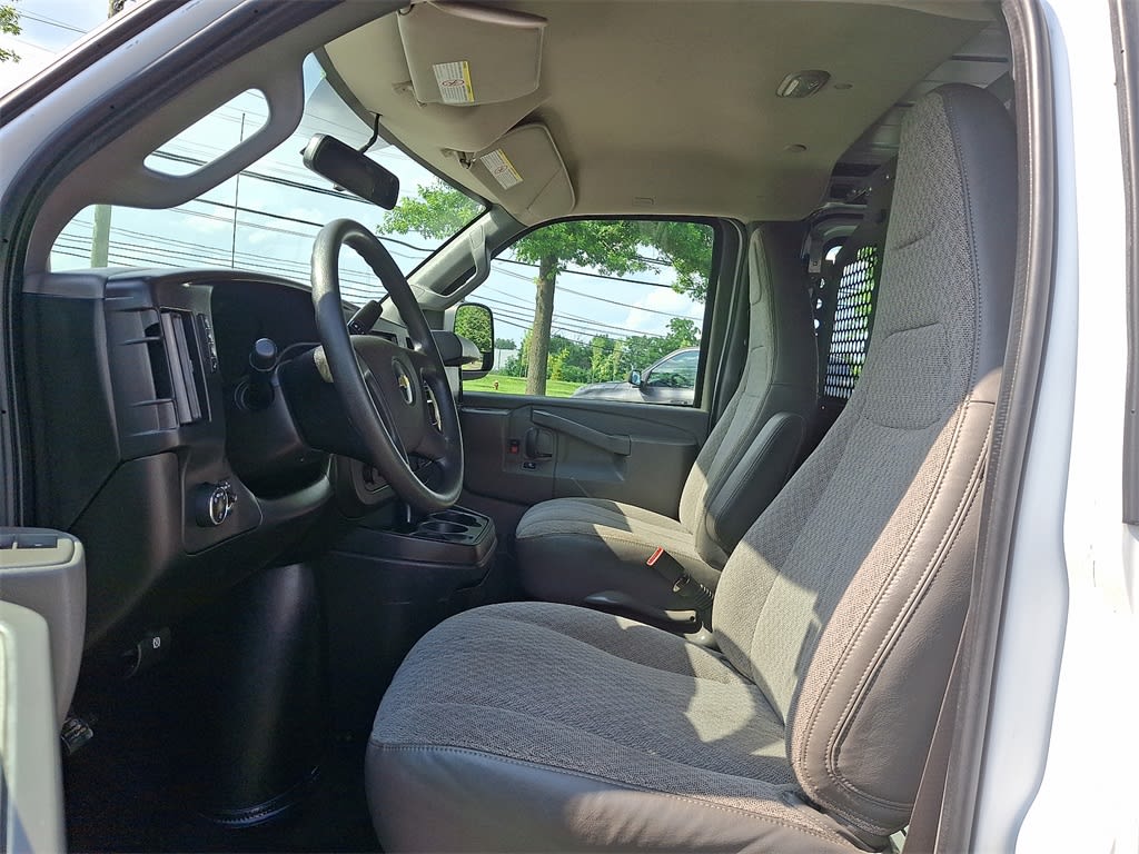 Thumbnail: 2018 Chevrolet Express - 7
