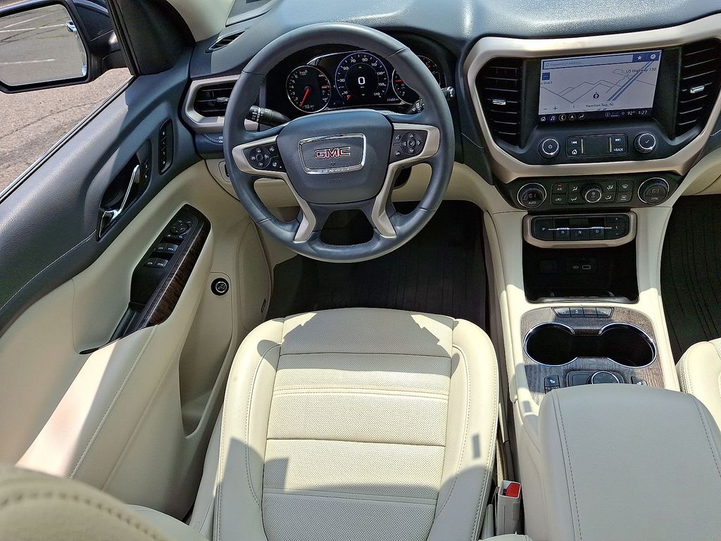 Thumbnail: 2023 GMC Acadia - 9