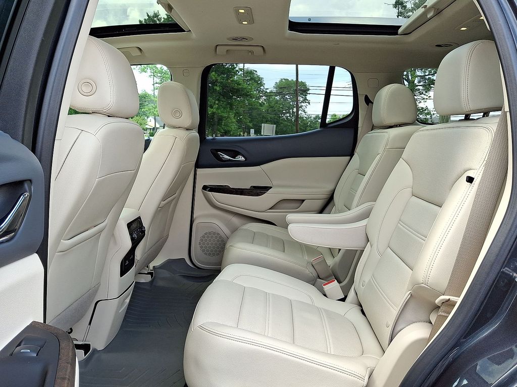 Thumbnail: 2023 GMC Acadia - 30