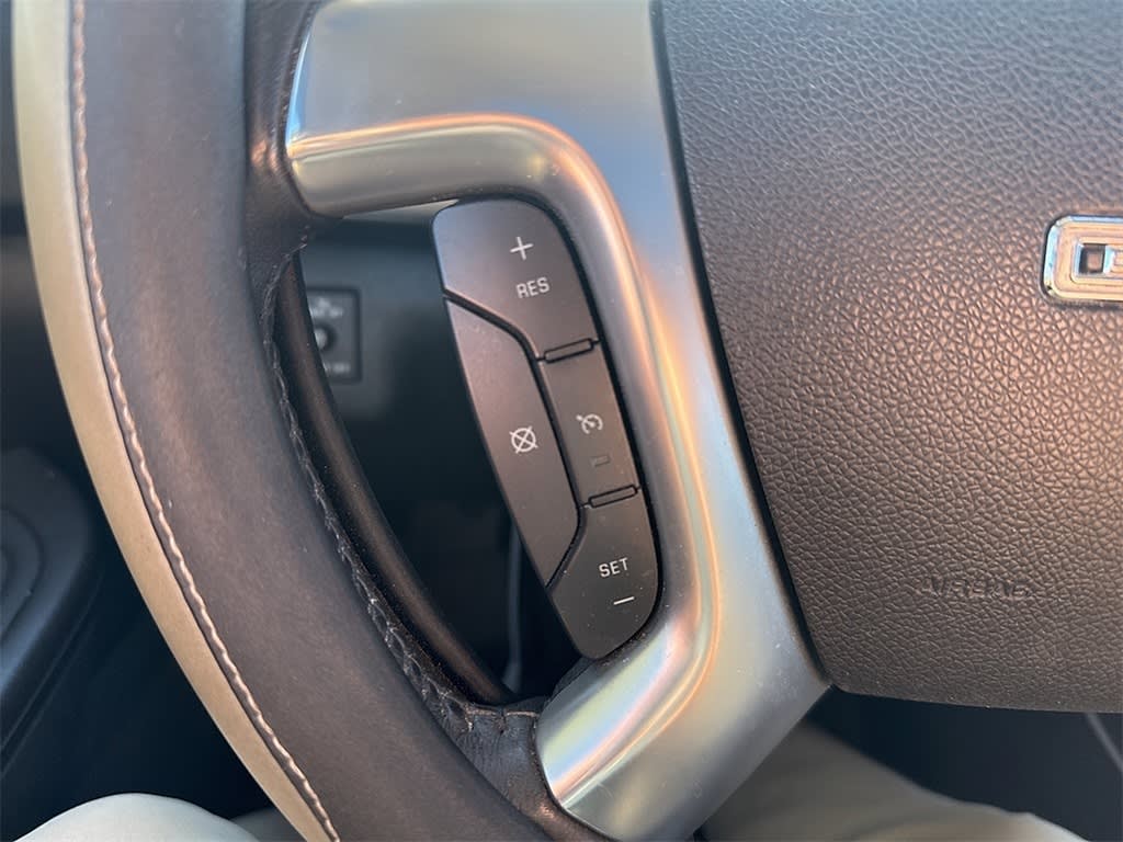 Thumbnail: 2016 GMC Acadia - 13