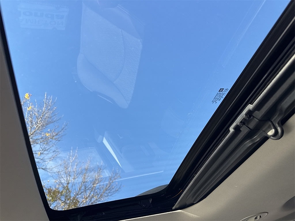 Thumbnail: 2016 GMC Acadia - 14