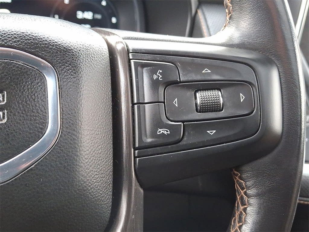 Thumbnail: 2022 GMC Yukon - 21