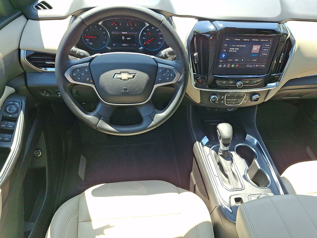 Thumbnail: 2023 Chevrolet Traverse - 2