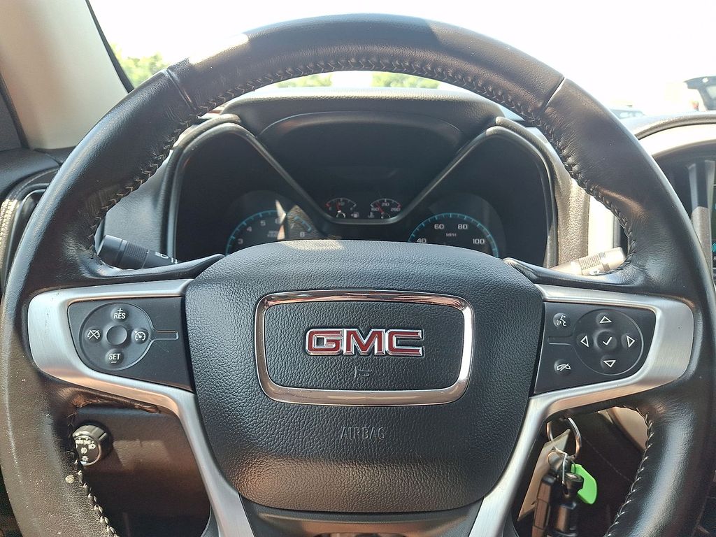 Thumbnail: 2018 GMC Canyon - 19