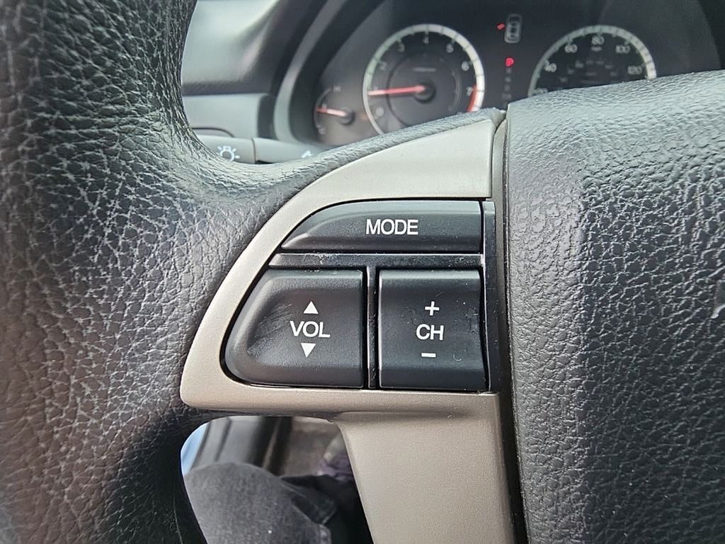 Thumbnail: 2011 Honda Accord - 18