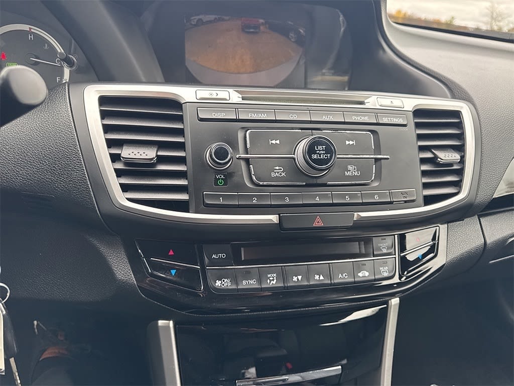 Thumbnail: 2016 Honda Accord - 13