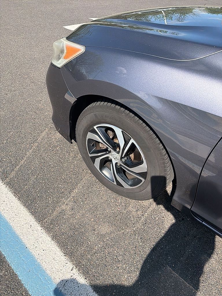 Thumbnail: 2017 Honda Accord - 16