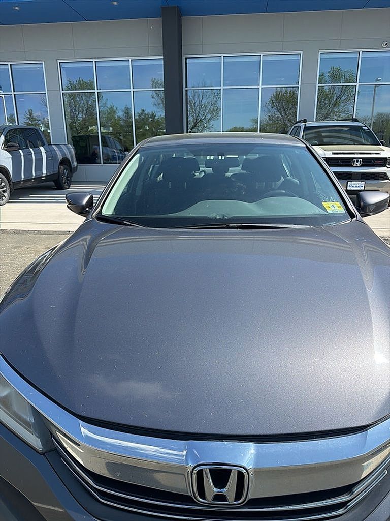 Thumbnail: 2017 Honda Accord - 3